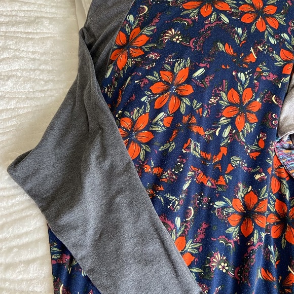 Lula Roe bundle - Picture 2 of 3